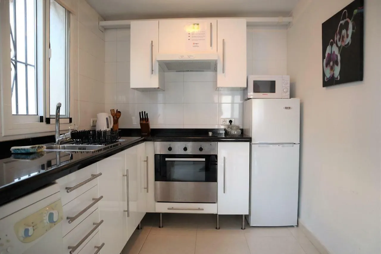 Perlamar Burriana Apartments Casasol Nerja İspanya